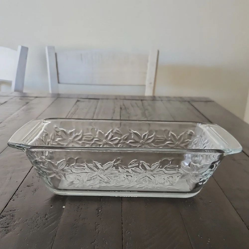 Princess House Fantasia Glass Loaf Pan - Picture 5 of 5